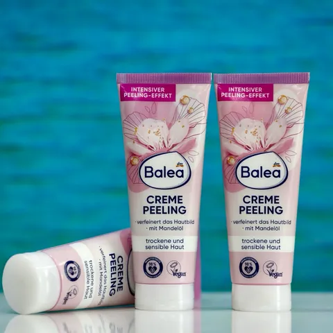 Balea Creme Peeling 75ml - Tẩy Tế Bào Chết Dịu Nhẹ Cho Da Khô & Nhạy Cảm - Sản Phẩm Thuần Chay Từ Dầu Hạnh Nhân