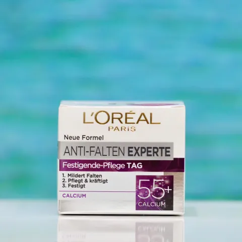 Kem Dưỡng Da L'Oréal Paris Chống Lão Hóa Experte 55+ - Dưỡng Ẩm Căng Mịn, Cho Da Mềm Mại, Phù Hợp Phụ Nữ Trên 55 Tuổi