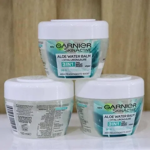 Mặt nạ ngủ 3 trong 1 chiết xuất từ lô hội GARNIER