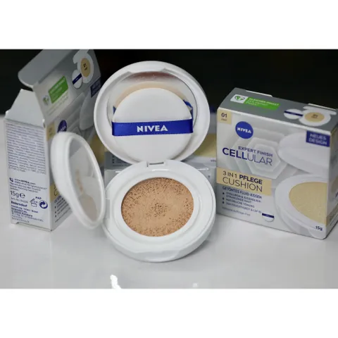 Phấn Nước Làm Căng Da Nivea Hyaluron Cellular Filler 3 In 1 Care Cushion - Tông sáng số 01