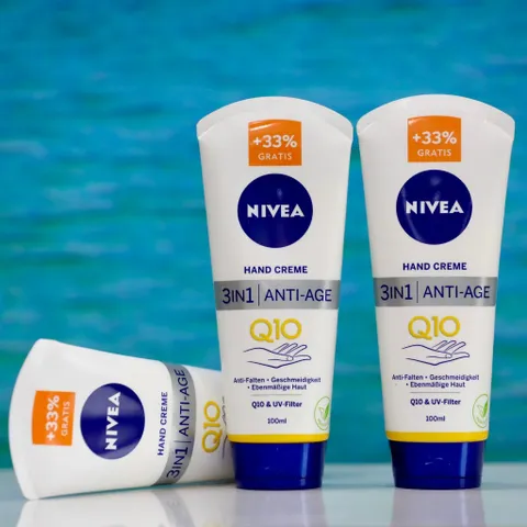 Kem dưỡng tay Nivea Handcreme Anti Age Q10