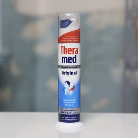 Kem đánh răng dạng ống Thera Med