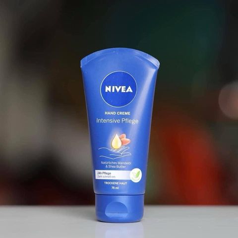 Kem Dưỡng Da Tay Nivea 75ml - Chăm Sóc Da Khô Chiết Xuất Dầu Hạnh Nhân & Bơ Hạt Mỡ - Sản Phẩm Chất Lượng Từ Đức