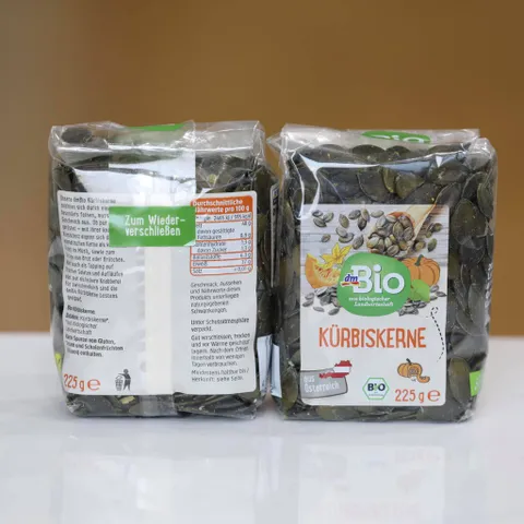Hạt bí tách vỏ - tiêu chuẩn Bio 100% hữu cơ - Xuất xứ: Đức