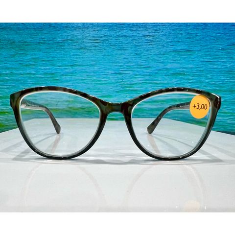Kính lão +3 Visiomax Đức - Thiết kế thời trang cao cấp, tròng kính chống xước, hỗ trợ tầm nhìn rõ nét, phù hợp cho văn phòng, hội nghị.