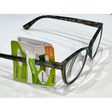 Kính lão +3 Visiomax Đức - Thiết kế thời trang cao cấp, tròng kính chống xước, hỗ trợ tầm nhìn rõ nét, phù hợp cho văn phòng, hội nghị.