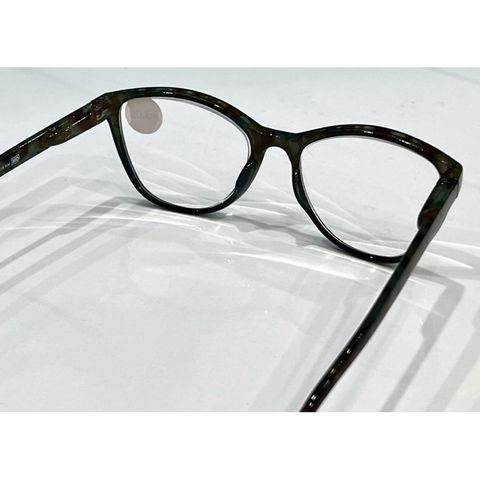 Kính lão +3 Visiomax Đức - Thiết kế thời trang cao cấp, tròng kính chống xước, hỗ trợ tầm nhìn rõ nét, phù hợp cho văn phòng, hội nghị.