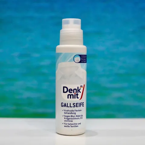 Xà Phòng Tẩy Vết Bẩn Denkmit Gallseife 250ml - Sạch Cổ Áo, Tay Áo, Dễ Dàng Loại Bỏ Vết Bẩn Khó Nhằn Với Đầu Chải Tích Hợp