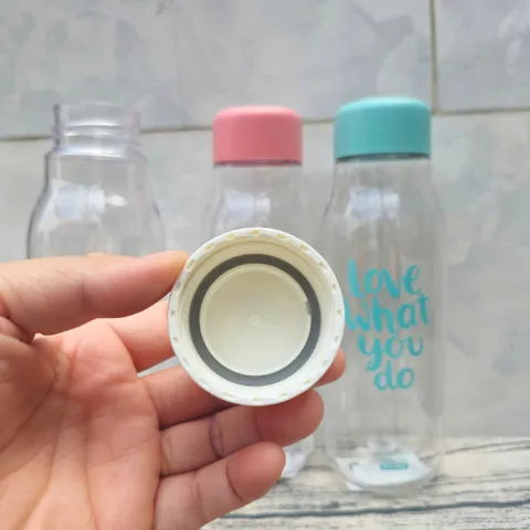 Bộ 3 Bình Nước Nhựa LocknLock Milky 500ml BPA Free - Chịu Nhiệt Đến 60 Độ, Thiết Kế Gọn Nhẹ, An Toàn Với Môi Trường