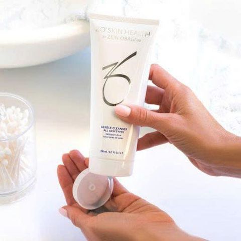 Sữa Rửa Mặt Zo Skin Health Gentle Cleanser 200ml - Sản Phẩm Chăm Sóc Da Dịu Nhẹ, Phù Hợp Cho Mọi Loại Da