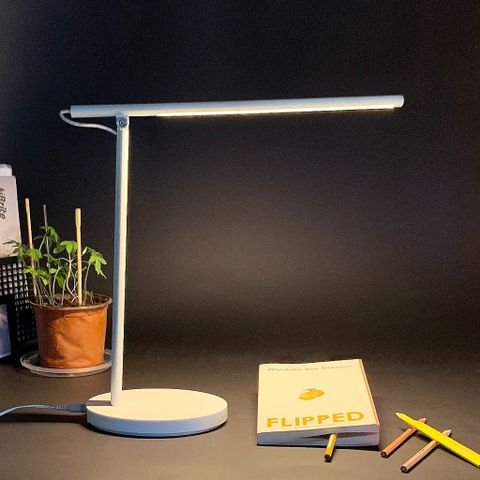 Đèn Bàn LED Protex PR036L Cao Cấp Chống Cận Thị - Đèn Đọc Sách Đa Chức Năng Có Cổng Sạc USB, Điều Chỉnh Ánh Sáng 3 Mức