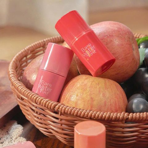 Son Tint Romand Lâu Trôi Căng Mọng 4.5g - Son Nước Màu Tươi Tắn Hàn Quốc, Độ Bám Màu Tốt, Dễ Dàng Tán Mượt Màu