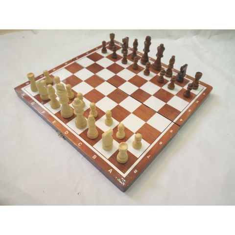 Cờ vua bàn gỗ tự nhiên, Quân cờ gỗ thông KT 7,6cm