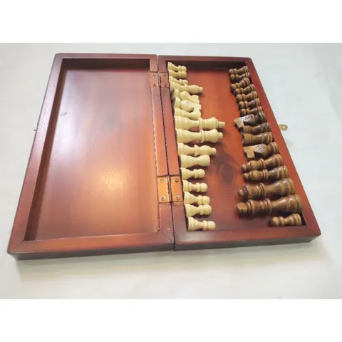 Cờ vua bàn gỗ tự nhiên, Quân cờ gỗ thông KT 7,6cm