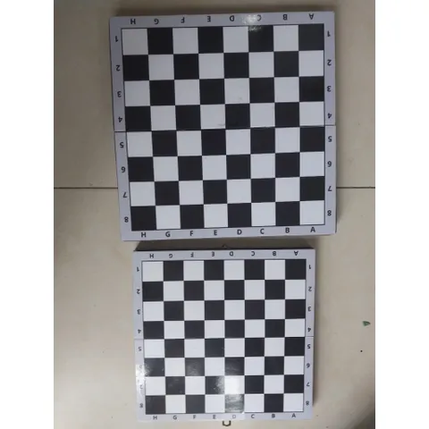 Cờ vua bàn gỗ tự nhiên, Quân cờ gỗ thông KT 7,6cm