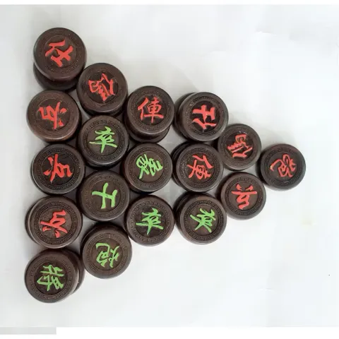 Quân Cờ Gỗ Trắc