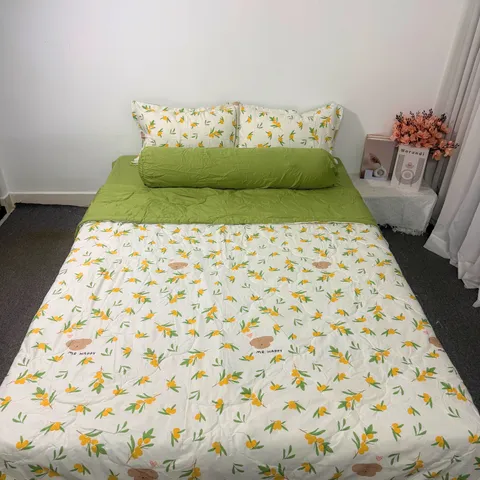 Bộ Chăn Ga Cotton Microfiber Cao Cấp - 5 Món Bọc Nệm 20cm Êm Ái, Thoáng Khí, Đèn Sinh Học An Toàn cho Giấc Ngủ Hoàn Hảo