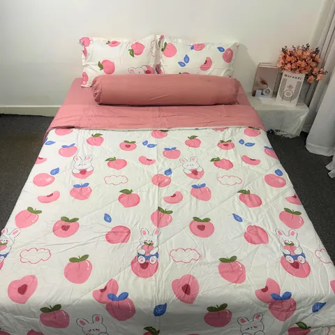 Bộ Chăn Ga Cotton Microfiber Cao Cấp 5 Món - Gối & Chăn Chần Bông êm ái, Bọc Nệm 20cm, Kháng Khuẩn, Thoáng Khí, Phù Hợp Mọi Mùa