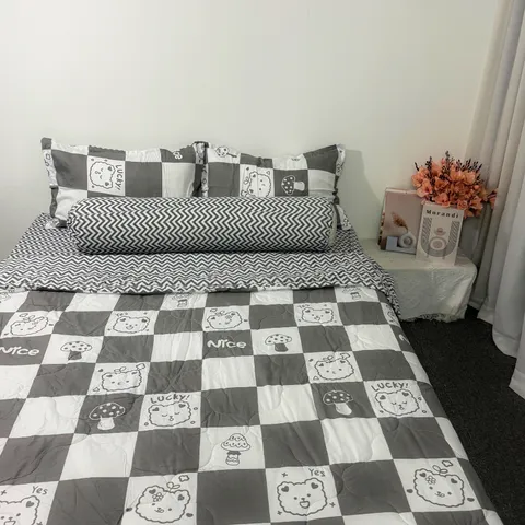 Bộ Chăn Ga Cotton Microfiber Cao Cấp 5 Món - Bọc Nệm 20cm, Êm Ái và Thoáng Khí, Giấc Ngủ Hoàn Hảo