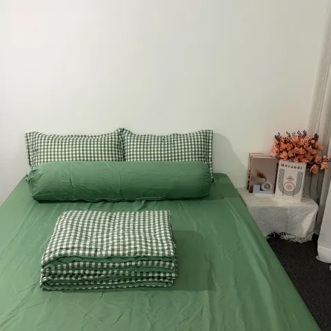 Bộ Chăn Ga Cotton Microfiber Mềm Êm - 5 Món Bọc Nệm Cao 20cm, Thiết Kế Sang Trọng, An Toàn Cho Giấc Ngủ Hoàn Hảo