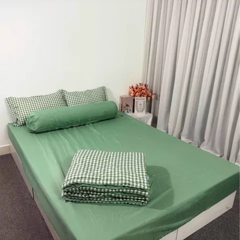 Bộ Chăn Ga Cotton Microfiber Mềm Êm - 5 Món Bọc Nệm Cao 20cm, Thiết Kế Sang Trọng, An Toàn Cho Giấc Ngủ Hoàn Hảo