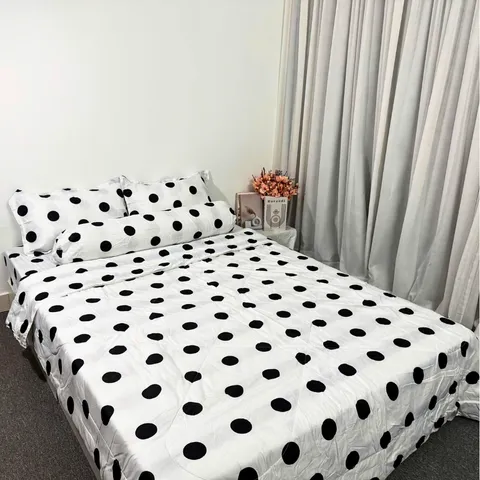 Bộ Chăn Ga Cotton Microfiber Cao Cấp 5 Món - Êm Ái, Thoáng Khí, An Toàn Cho Giấc Ngủ Tuyệt Vời 200x230cm