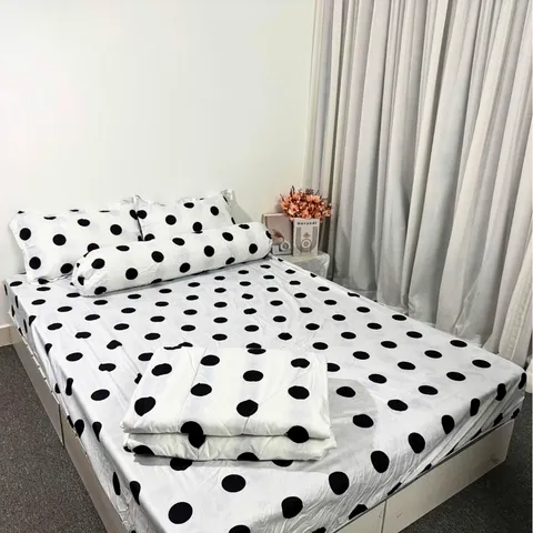 Bộ Chăn Ga Cotton Microfiber Cao Cấp 5 Món - Êm Ái, Thoáng Khí, An Toàn Cho Giấc Ngủ Tuyệt Vời 200x230cm