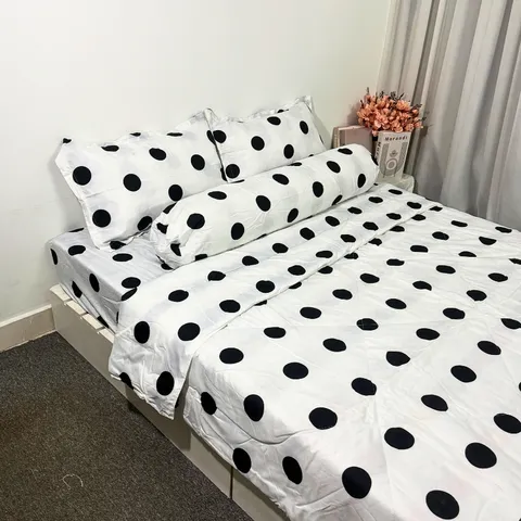 Bộ Chăn Ga Cotton Microfiber Cao Cấp 5 Món - Êm Ái, Thoáng Khí, An Toàn Cho Giấc Ngủ Tuyệt Vời 200x230cm