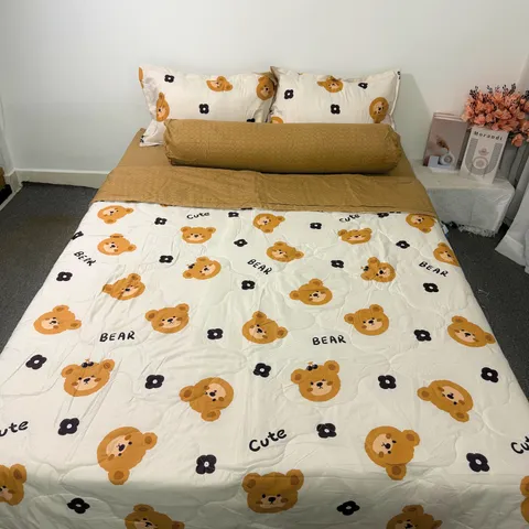 Bộ Chăn Ga Microfiber Cao Cấp 5 Món - Bọc Nệm 20cm, Vỏ Gối và Chăn Chần Bông Êm Ái, Giấc Ngủ Tuyệt Vời Mỗi Đêm