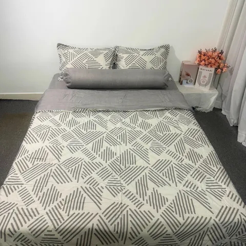 Bộ Chăn Ga Cotton Microfiber Cao Cấp 5 Món - Bọc Nệm 20cm, Êm Ái và Thoáng Khí - Giấc Ngủ Hoàn Hảo