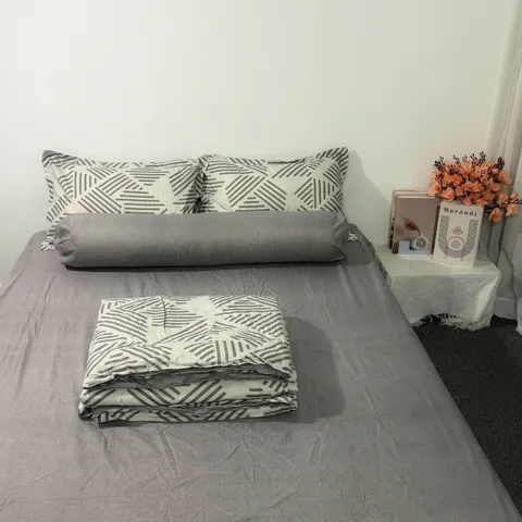 Bộ Chăn Ga Cotton Microfiber Cao Cấp 5 Món - Bọc Nệm 20cm, Êm Ái và Thoáng Khí - Giấc Ngủ Hoàn Hảo