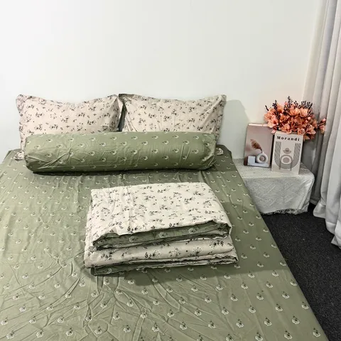 Bộ Chăn Ga Cotton Microfiber Cao Cấp 5 Món - Êm Ái, Thoáng Khí, An Toàn cho Giấc Ngủ Tươi Mát 20cm FSL1321