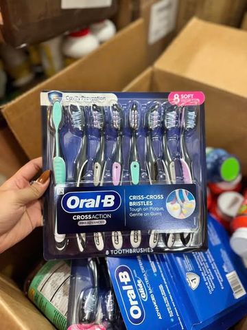 Set 8 Bàn chải đánh răng Oral-B hàng Mỹ