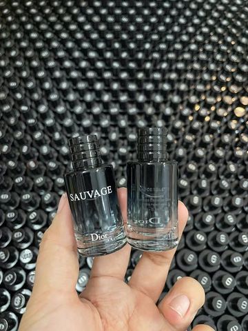 Nước Hoa Dior Sauvage EDT 10ml - Mùi Hương Nam Tính Quyến Rũ Không Hộp - Sản Phẩm Thời Trang Cao Cấp