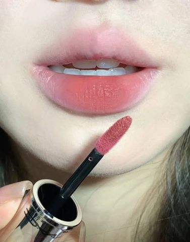 Son Kem Mac 76 Locked INK Blushing 76 - Son Môi Mềm Mịn, Bám Màu Lâu, Màu Hồng Phớt Quyến Rũ, Mỹ Phẩm Cao Cấp, Chăm Sóc Đôi Môi