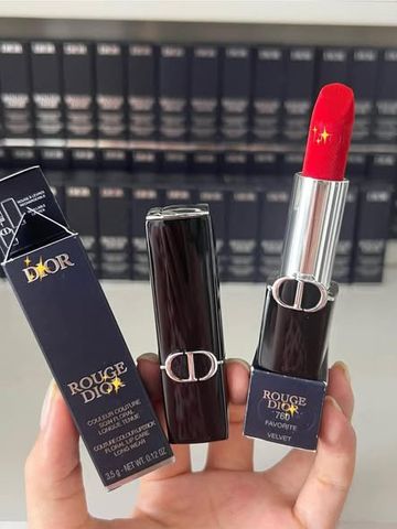 Son Dior Velvet 760 Favorite - Son Môi Đỏ Thuần Sang Trọng, Dưỡng Ẩm, Chất Son Mịn Mượt, Phù Hợp Mọi Dịp