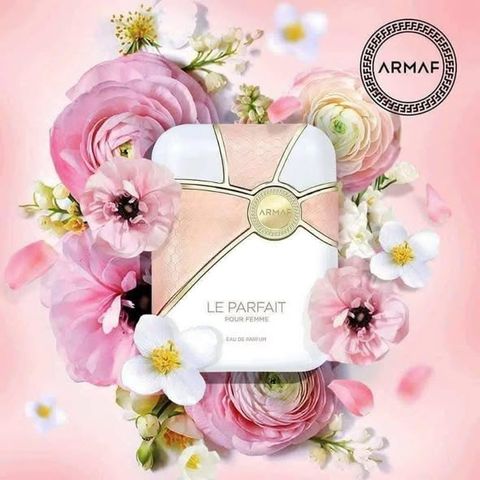 Hộp quà tặng Armaf Le Parfait Pour Femme EDP 100ml kèm nến thơm và hoa đẹp - Quà tặng sang trọng cho phái đẹp