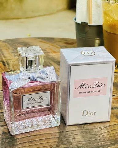 Nước hoa Christian Dior Blooming Bouquet EDT 50ml