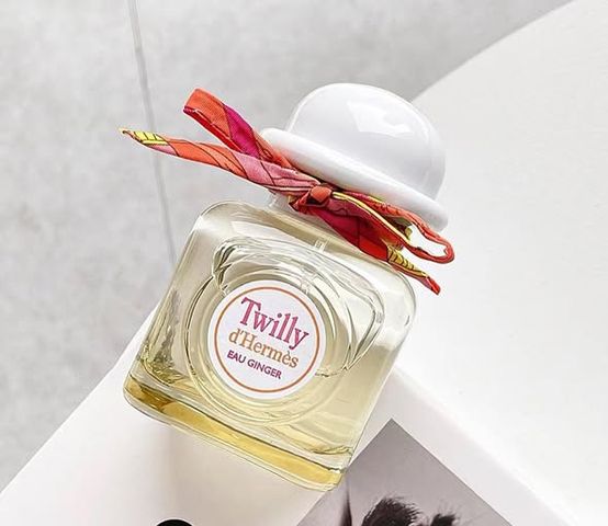 Nước hoa Hermès Twilly d’Eau Ginger EDP 50ml - Hương thơm quyến rũ, tinh tế với gừng và hoa, món quà hoàn hảo cho phái đẹp