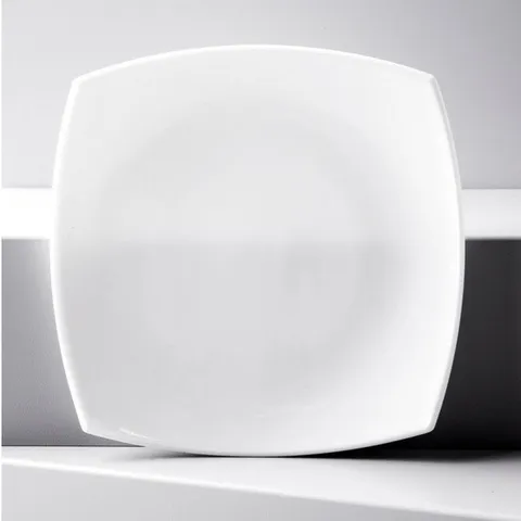 Đĩa Thủy Tinh Vuông Trắng Luminarc Quadrato 26cm J0592 - An Toàn, Đẹp, Tiện Dụng Cho Nhà Bếp Hiện Đại