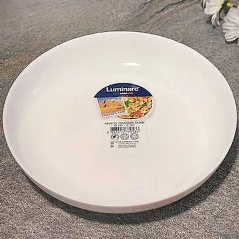 Đĩa Thủy Tinh Sâu Lòng Luminarc Friend's Time 21cm - Hàng Chính Hãng An Toàn Với Sức Khỏe, Thiết Kế Tinh Tế, Đặc Điểm Chống Xước, Dễ Vệ Sinh