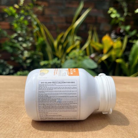 Viên Canxi Sữa Bio Island Cho Trẻ - Bổ Sung Canxi và Vitamin D Tốt Cho Xương và Chiều Cao - 90 Viên Nhập Khẩu Chính Ngạch Từ Úc