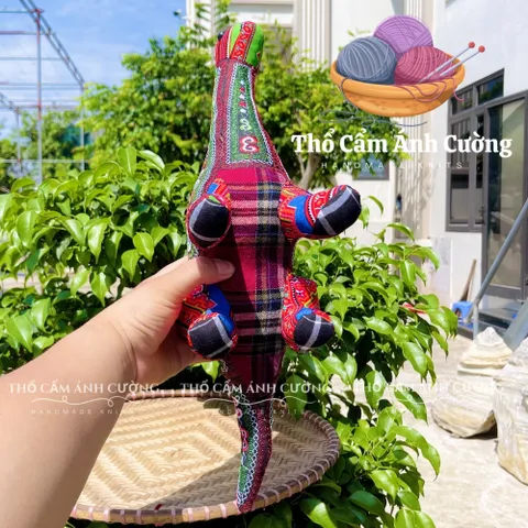 Thú Nhồi Bông Khủng Long To Thổ Cẩm Sapa - Đồ Chơi Trẻ Em Chất Liệu Mềm Mại, Quà Tặng Ý Nghĩa Cho Bé Yêu