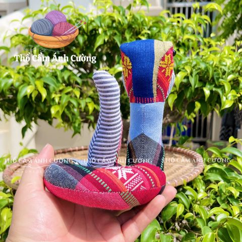 Thú Nhồi Bông Hình Con Rắn Thổ Cẩm Dân Tộc Thái - Quà Tặng Ý Nghĩa Cho Trẻ Em, Vải Thổ Cẩm Mềm Mại, Đường May Chắc Chắn