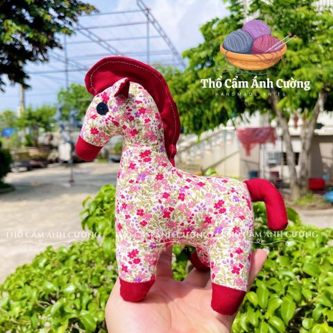 Thú Nhồi Bông Con Ngựa Thành Troy Vải Hoa Đáng Yêu - Quà Tặng Ý Nghĩa Cho Bé - Đồ Chơi Trẻ Em Thổ Cẩm Ánh Cường