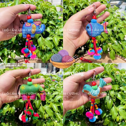 Móc Khóa Thêu Tay Hình Con Vật Dễ Thương - Hàng Thủ Công Chất Liệu Thổ Cẩm Dân Tộc Thái - Quà Tặng Ý Nghĩa