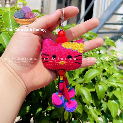 Móc Khóa Thêu Tay Hình Con Vật Dễ Thương - Hàng Thủ Công Chất Liệu Thổ Cẩm Dân Tộc Thái - Quà Tặng Ý Nghĩa