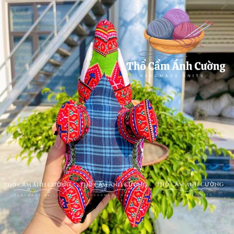 Thú Nhồi Bông Voi Bản Đôn Thổ Cẩm Sapa - Quà Tặng Ý Nghĩa Cho Bé Yêu, Chất Liệu Mềm Mại, Đường May Chắc Chắn