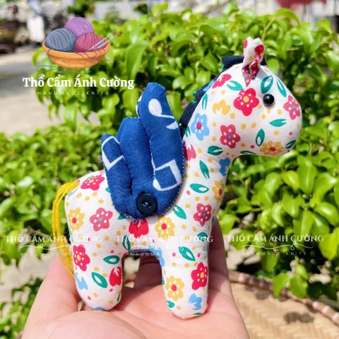 Thú Nhồi Bông Ngựa Bay Hoa Đáng Yêu - Vải Hoa Mềm Mại, Quà Tặng Bé, Đồ Chơi Trẻ Em Thổ Cẩm Ánh Cường