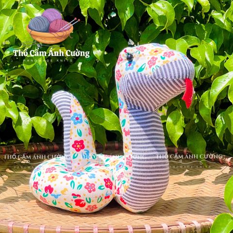 Thú Nhồi Bông Rắn Hoa Đáng Yêu - Quà Tặng Trẻ Em Chất Liệu Vải Hoa Mềm Mại - Đồ Chơi Sáng Tạo Thổ Cẩm Ánh Cường